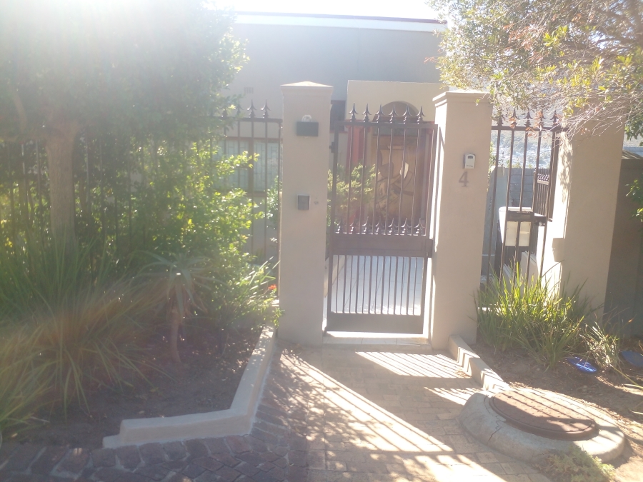 1 Bedroom Property for Sale in Mount Rhodes Western Cape